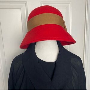 Peter Grimm 100% wool red cloche hat retro stylish ladies cap brown ribbon o/s